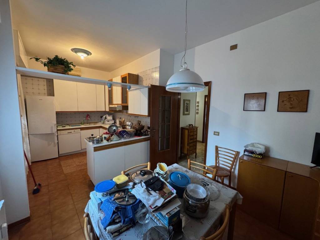 Appartamento a Reggio emilia in Via Giacomo Matteotti - Foto 3