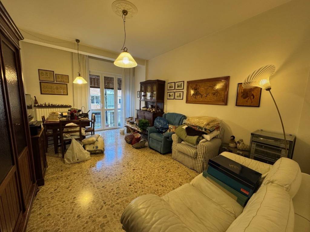 Appartamento a Reggio emilia in Via Giacomo Matteotti - Foto 4