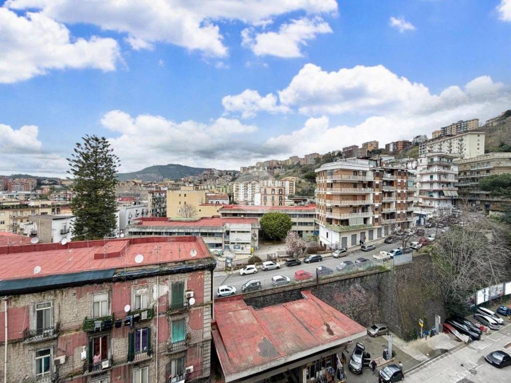 Appartamento a Napoli in Via Caio Duilio, 12 - Foto 2
