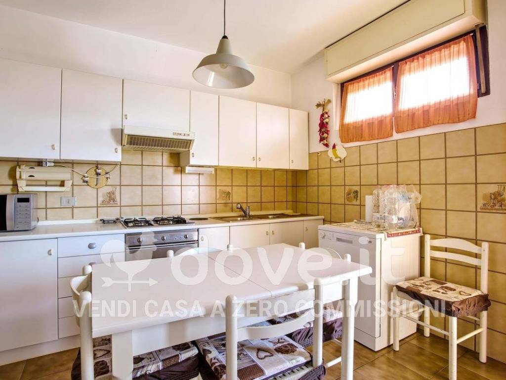 Appartamento a Cocquio-trevisago in Contrada Vigana, 23 - Foto 4