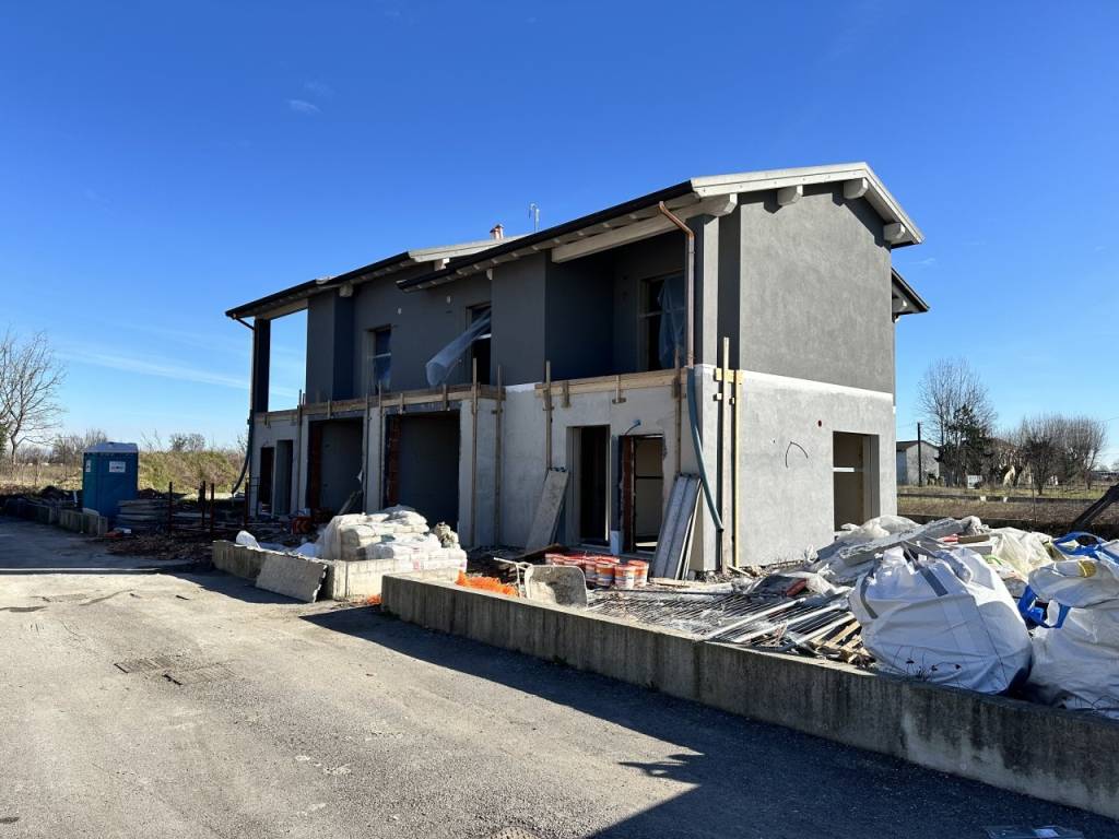 Villa a Cremona in Via Carbonera - Foto 2