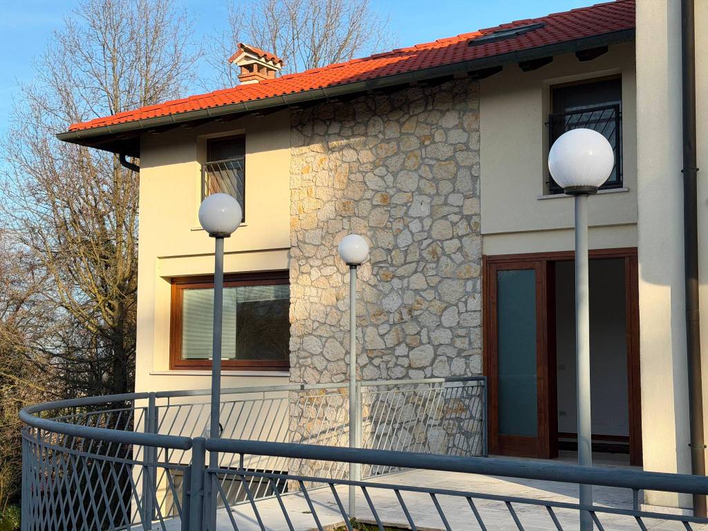 Villa a Costabissara in Strada delle Robinie - Foto 3