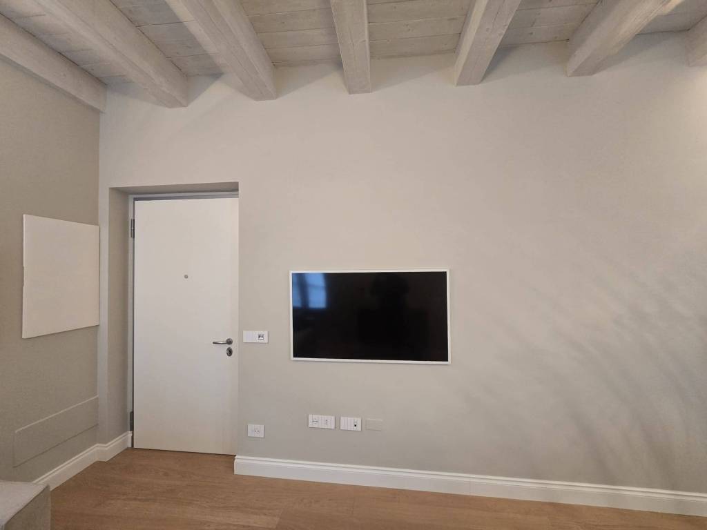 Appartamento a Como in Via Armando Diaz - Foto 3