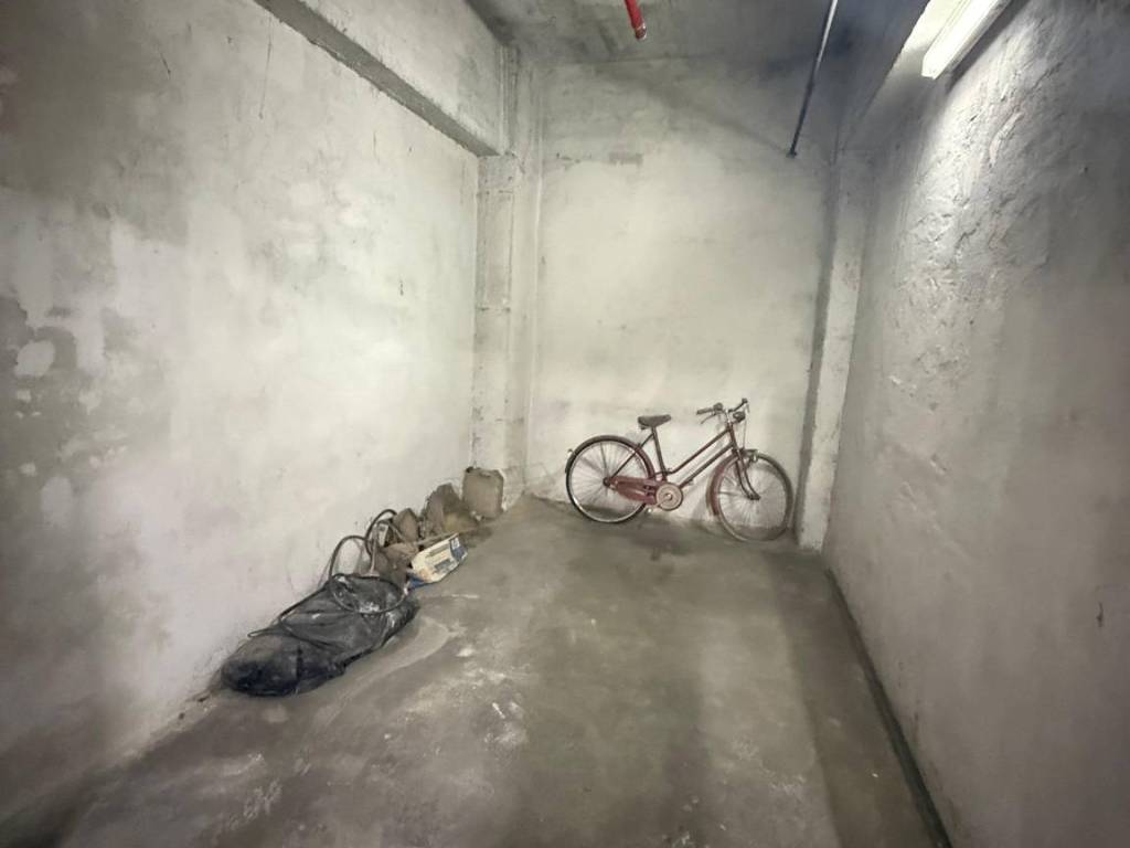 Box / garage a Torino in Via Ventimiglia, 41 - Foto 2