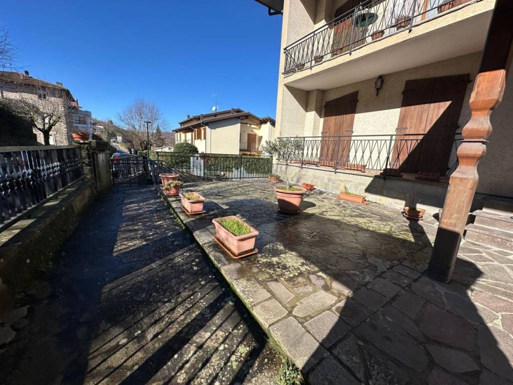 Appartamento a Castiglione dei pepoli in Via Dante Alighieri, 4 - Foto 3