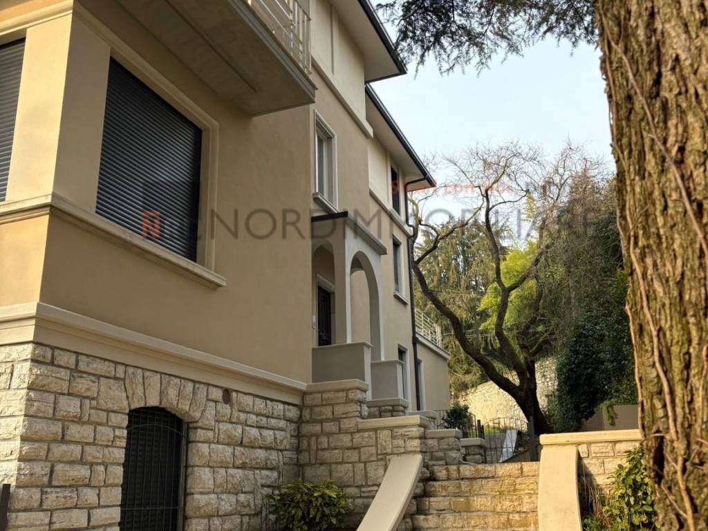 Attico / mansarda a Brescia in Via Giuseppe Ragazzoni - Foto 3