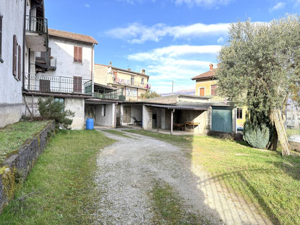 Appartamento a Monguzzo in Via Santuario, 25 - Foto 2