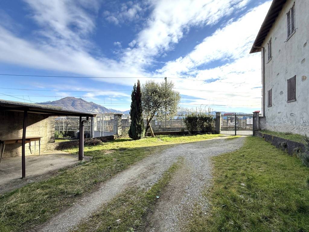 Appartamento a Monguzzo in Via Santuario, 25 - Foto 5