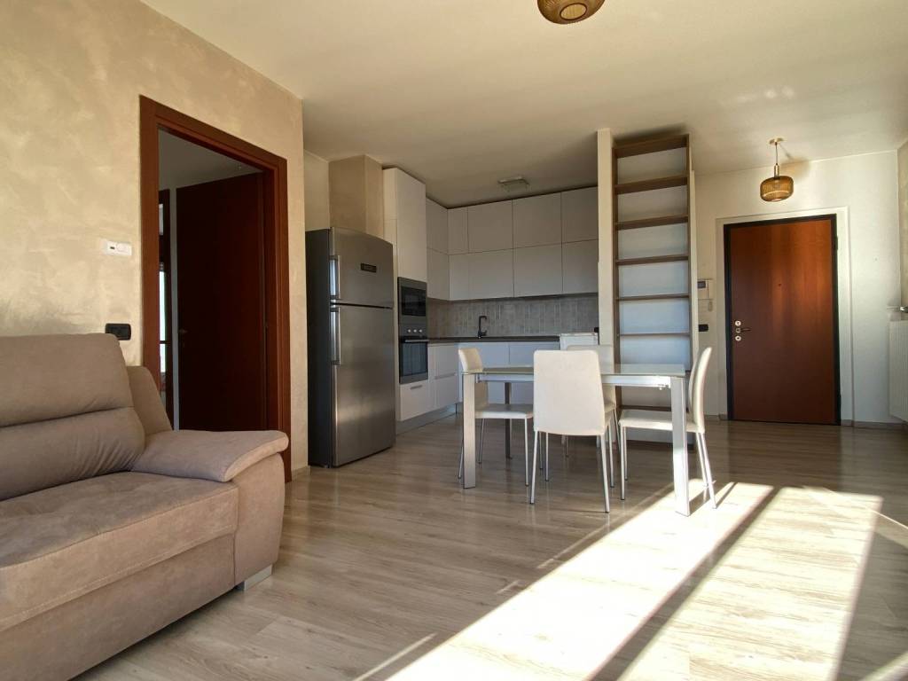 Appartamento a Casorate sempione in Via Roma - Foto 2