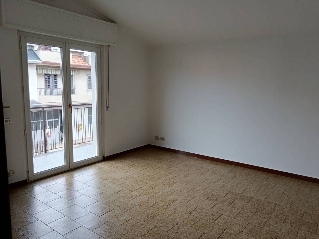 Appartamento a Valbrembo in Via Roma - Foto 4