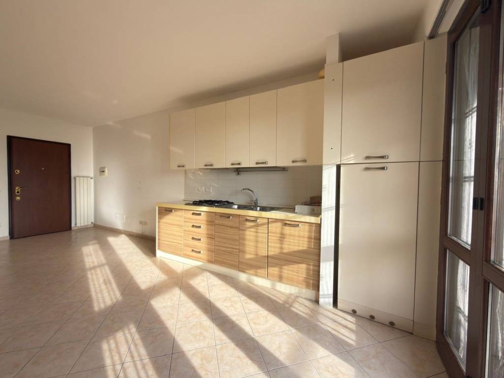 Appartamento a Gessate in Via Sondrio, 29 - Foto 2