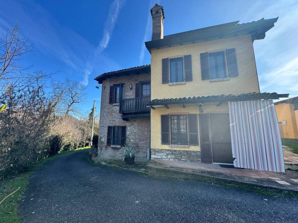 Casa indipendente a Gropparello in Via Ca' Jachini - Foto 2