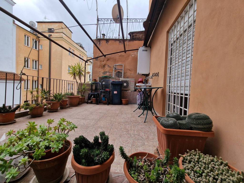 Appartamento a Roma in Via Volturno - Foto 2