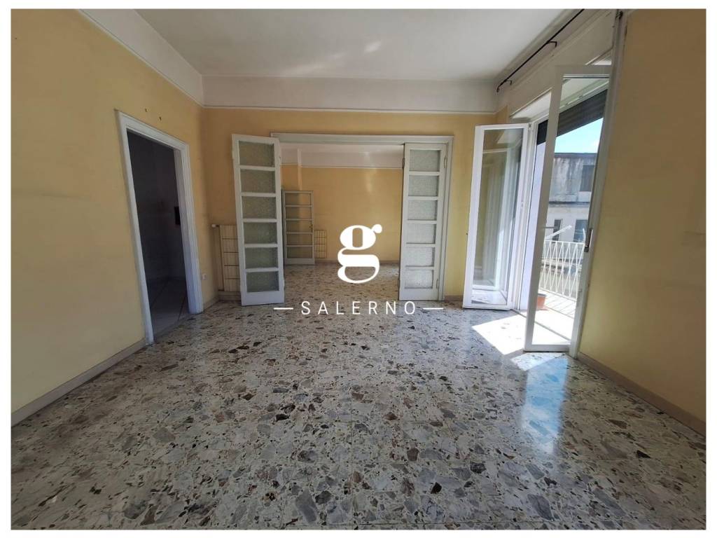 Appartamento a Salerno in Via Zara - Foto 4