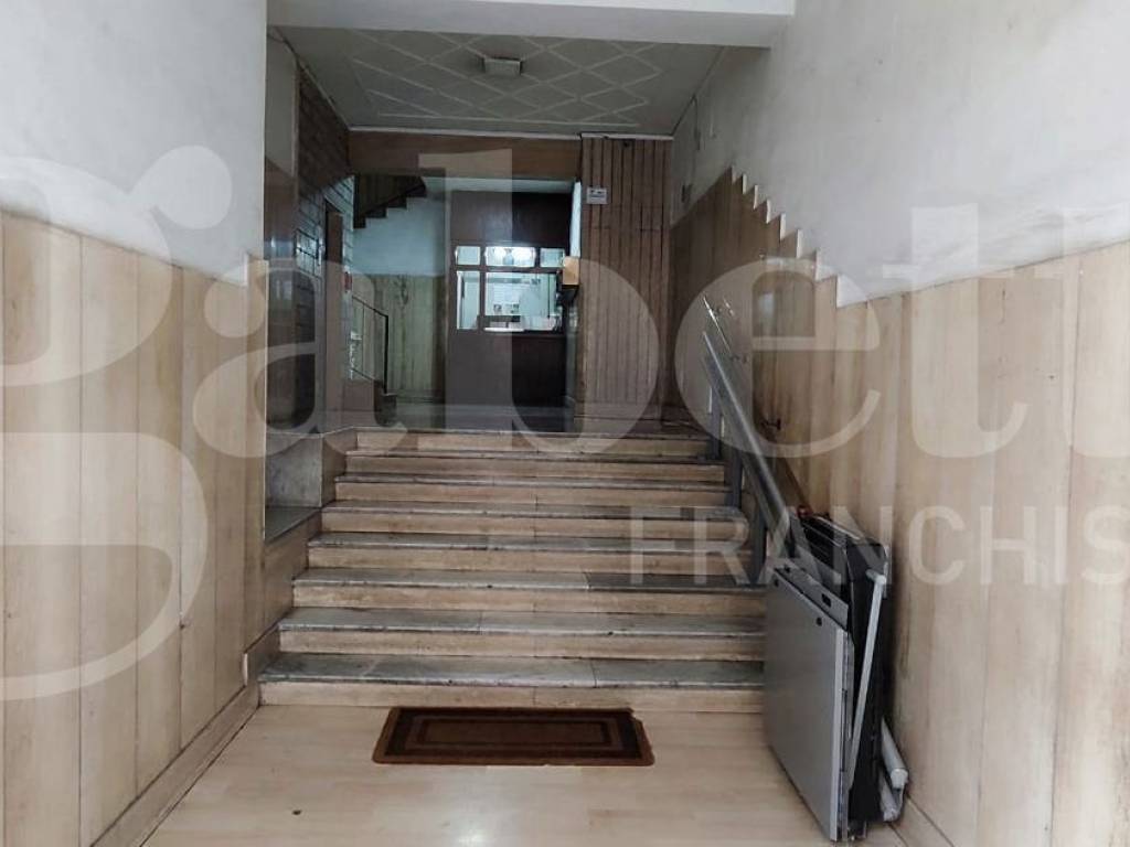 Appartamento a Napoli in via campania - Foto 2