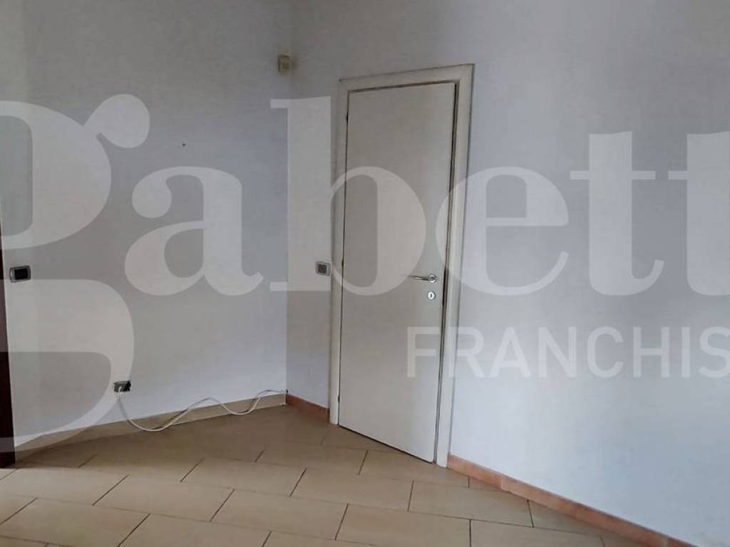 Appartamento a Napoli in via campania - Foto 3