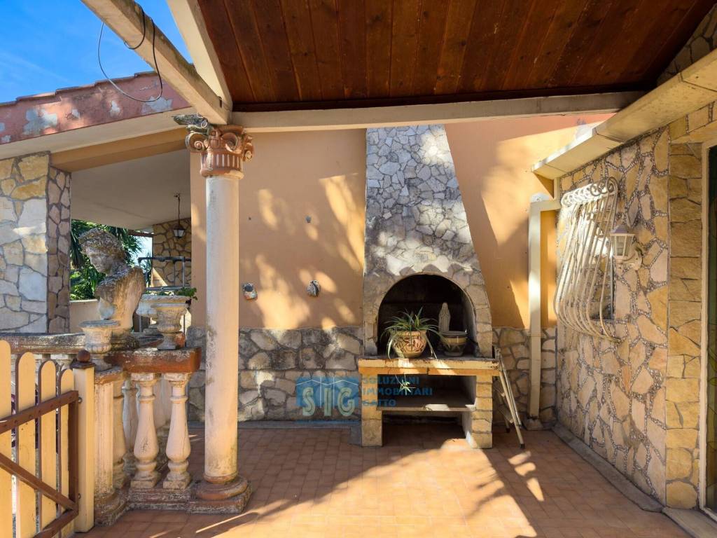 Villa a Latina in Strada Litoranea, 10246 - Foto 4