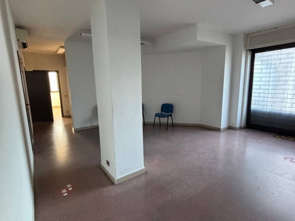 Immobile a Latina in Viale Le Corbusier - Foto 2