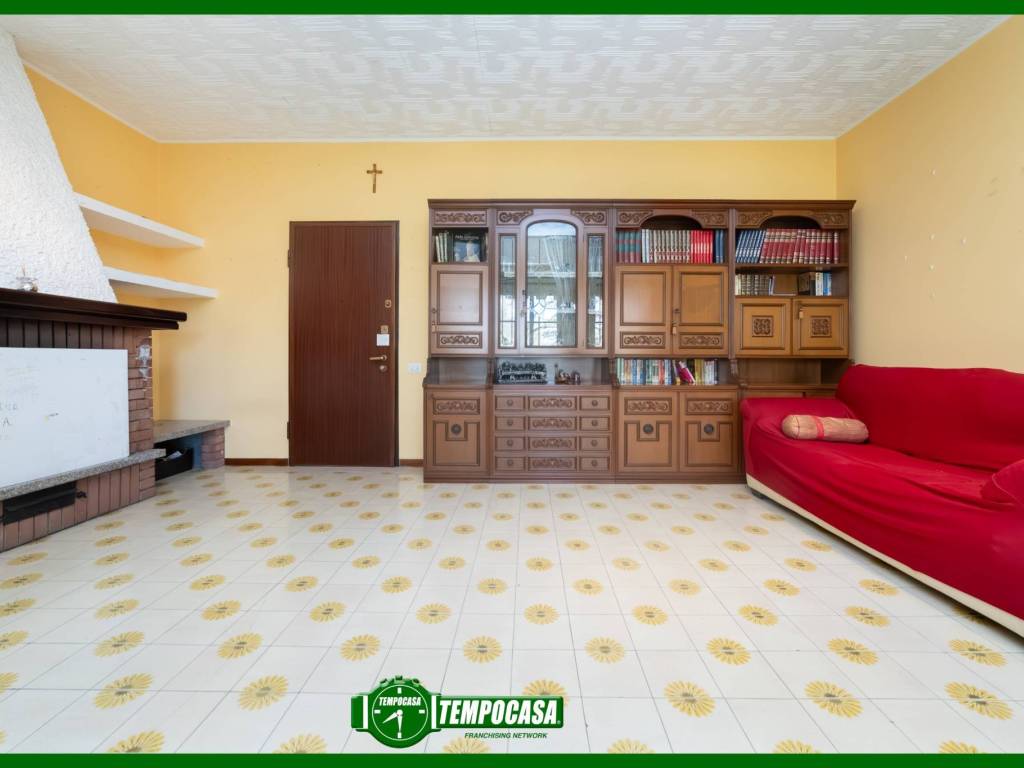 Appartamento a Burago di molgora in Viale 25 Aprile, 15 - Foto 2