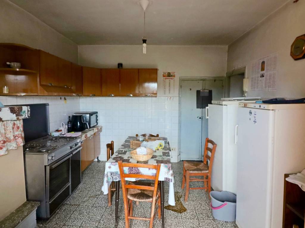 Appartamento a Vetralla in Via borgo vecchio - Foto 4