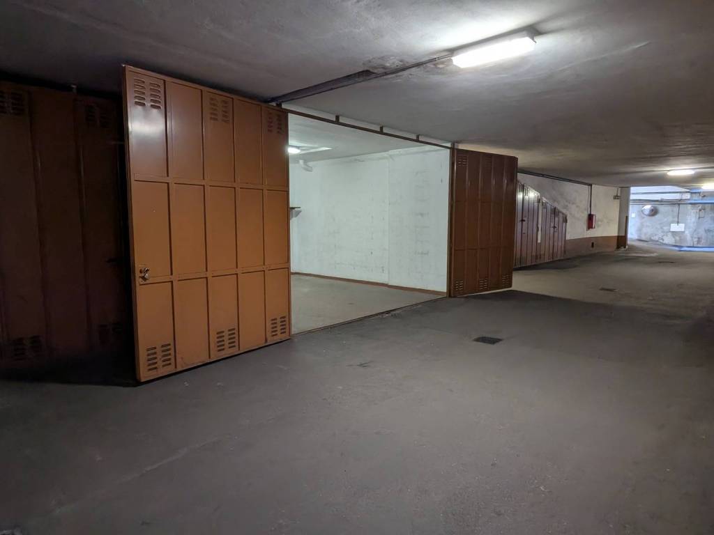 Box / garage a Torino in Via Monza, 4 - Foto 3