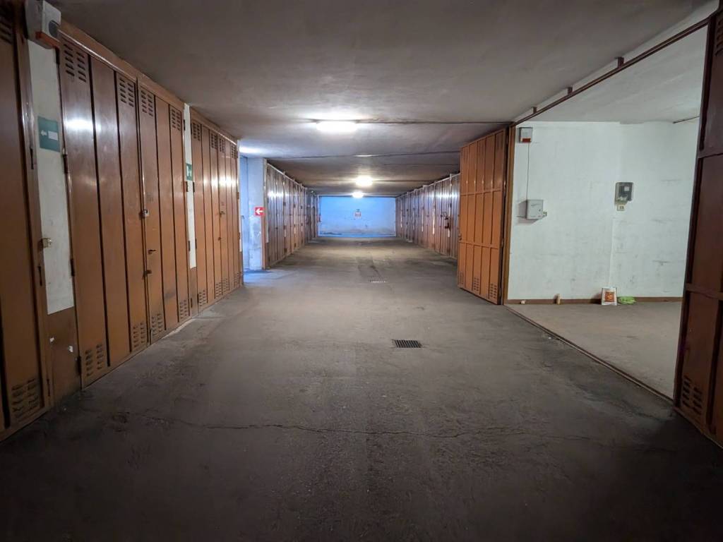 Box / garage a Torino in Via Monza, 4 - Foto 5