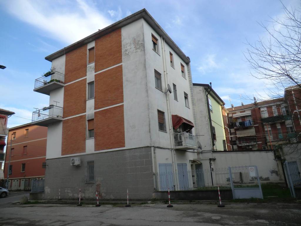 Appartamento a Ferrara in Via Gaetano Pesci - Foto 3