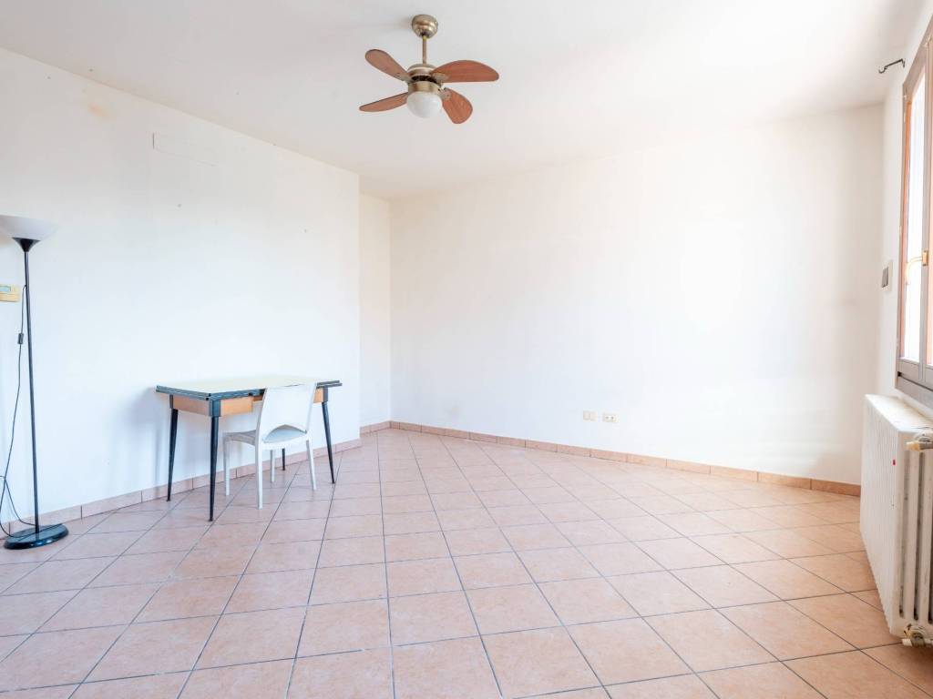 Appartamento a Cento in Via Francesco Guicciardini - Foto 5