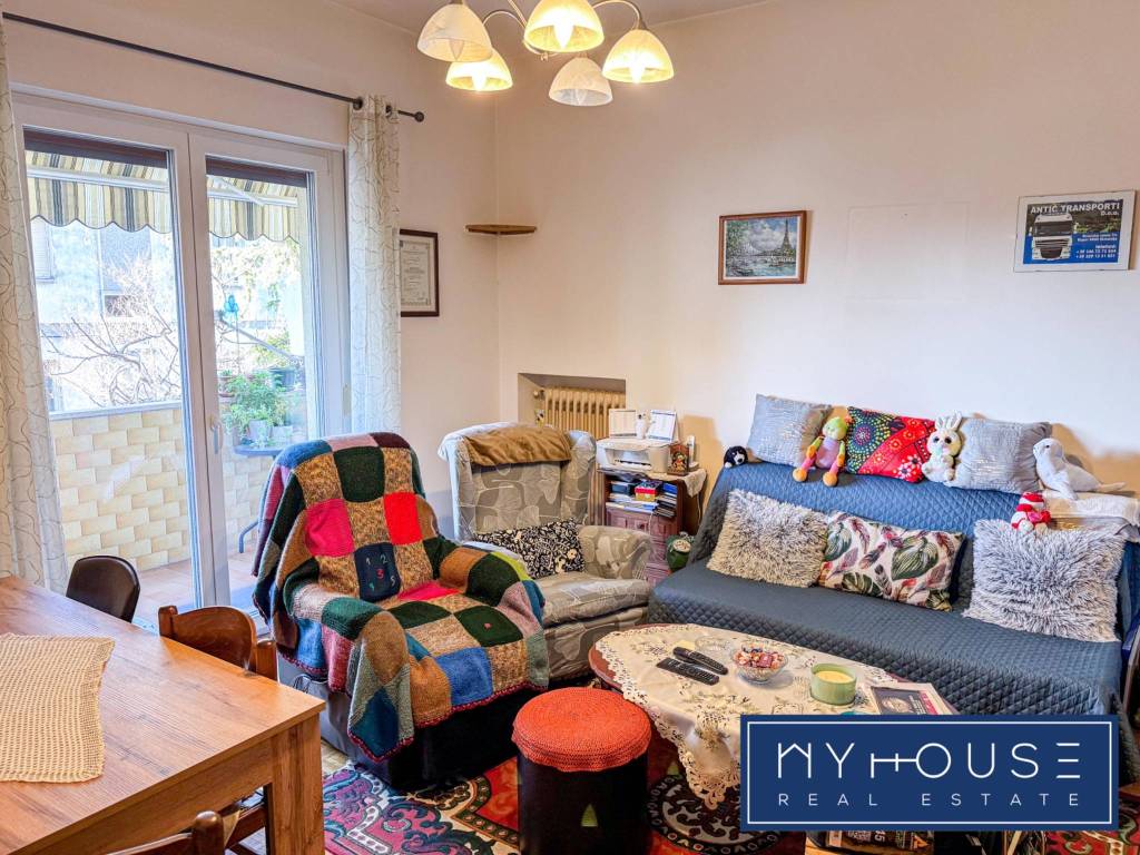 Appartamento a Trieste in Via Giuseppe e Luca Delmestri, 5 - Foto 4