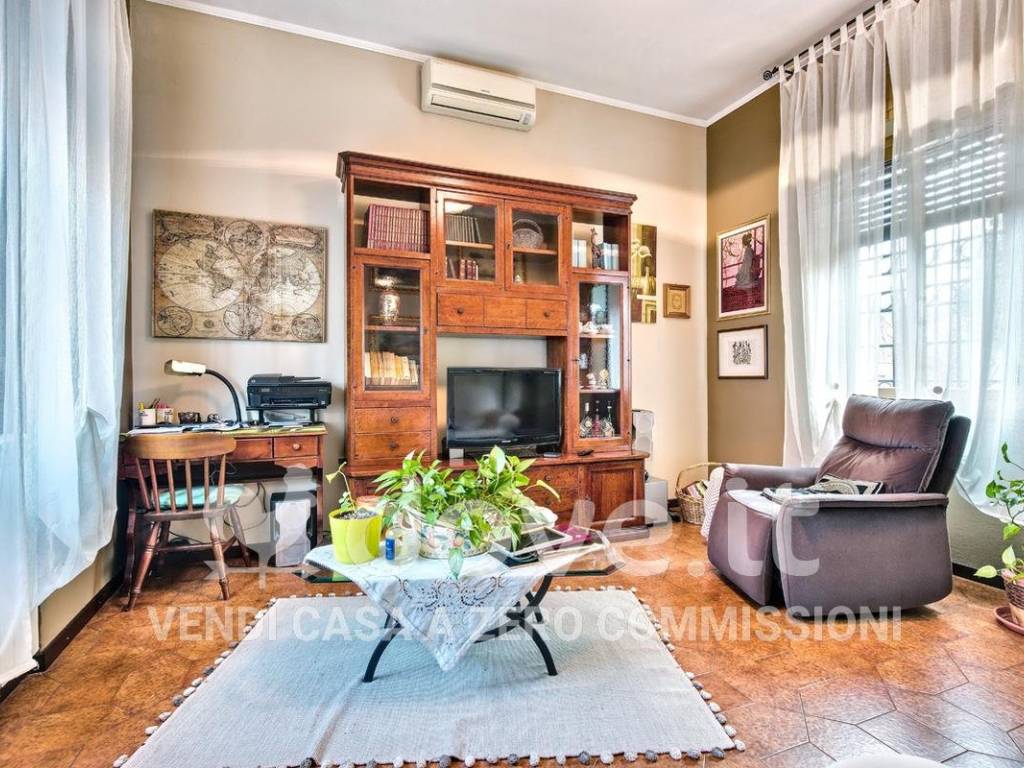 Villa a Legnano in Via Adige, 6 - Foto 3
