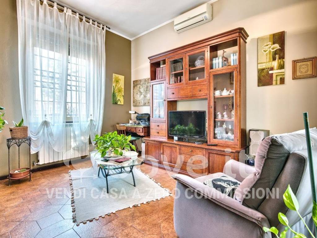 Villa a Legnano in Via Adige, 6 - Foto 4