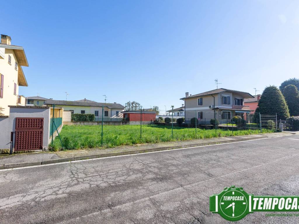 Terreno a Agnadello in Via Mario Fani - Foto 2