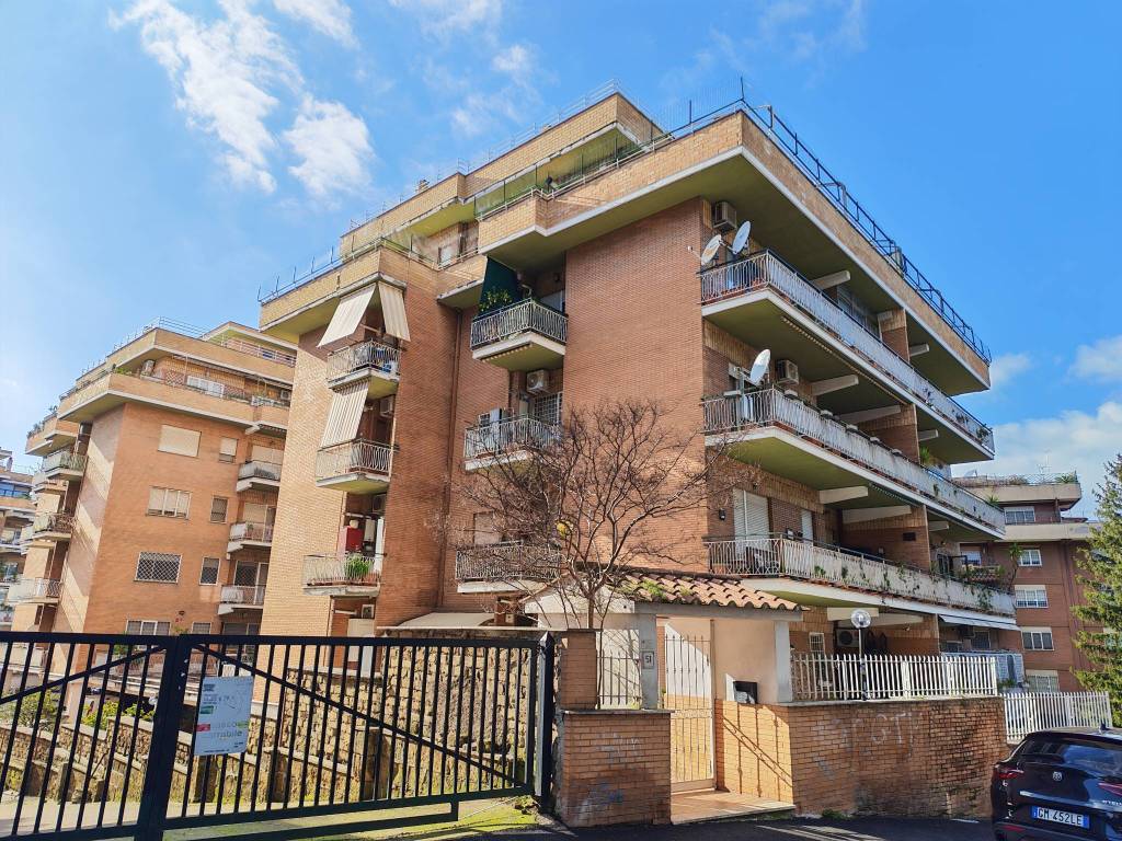 Appartamento a Roma in Via Vincenzo Tomassini - Foto 2