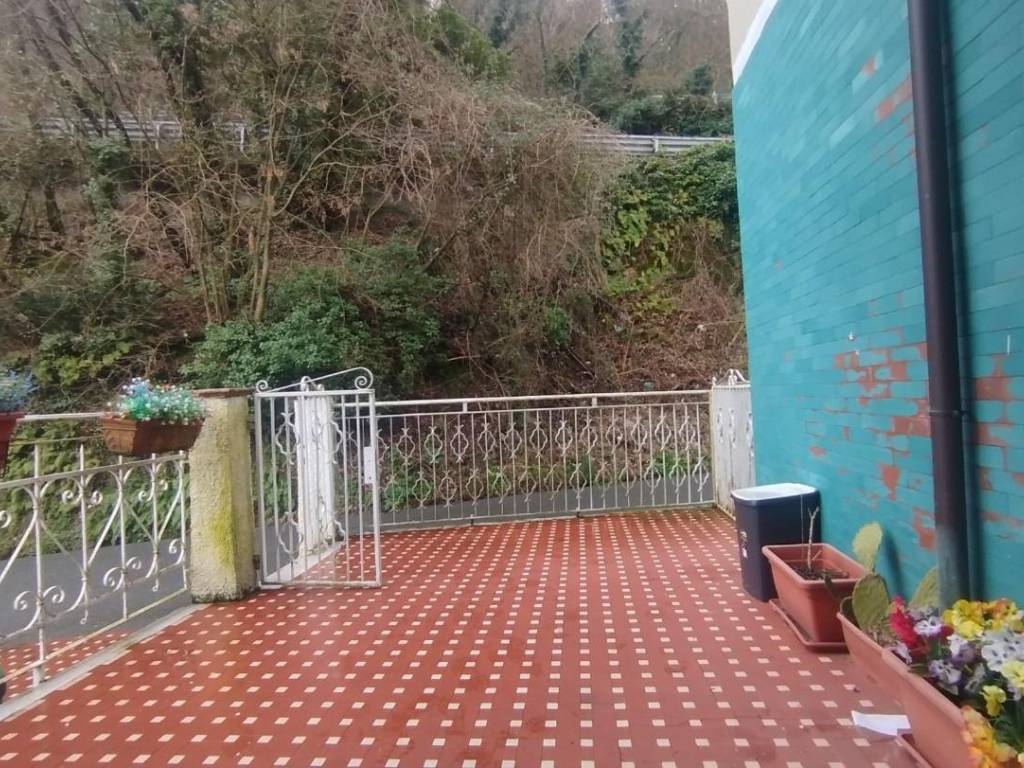 Appartamento a Vezzano ligure in Via Umberto Maddalena, - Foto 2