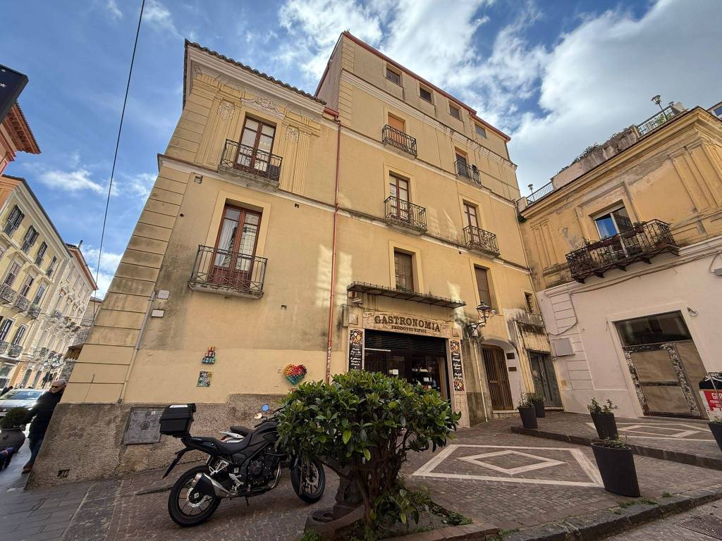 Appartamento a Catanzaro in Piazzetta della Libertà - Foto 2