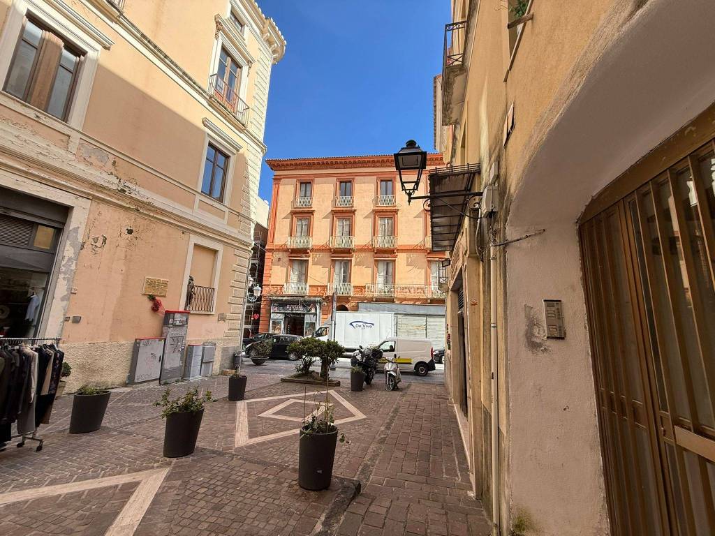 Appartamento a Catanzaro in Piazzetta della Libertà - Foto 3