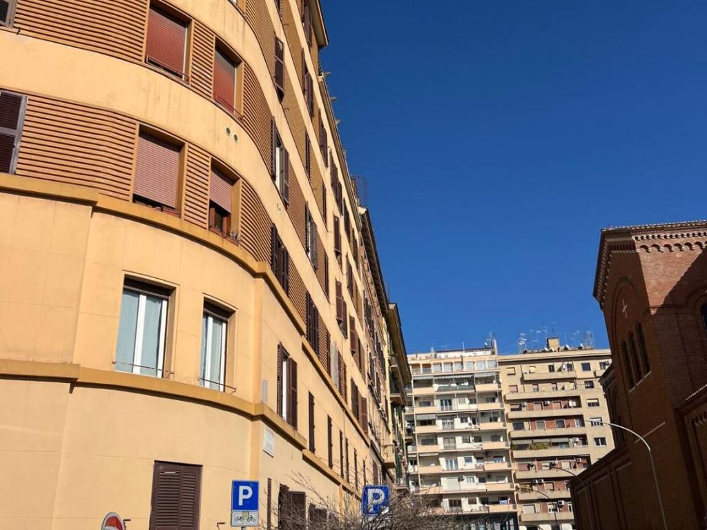 Appartamento a Roma in Via Domodossola, 29 - Foto 2