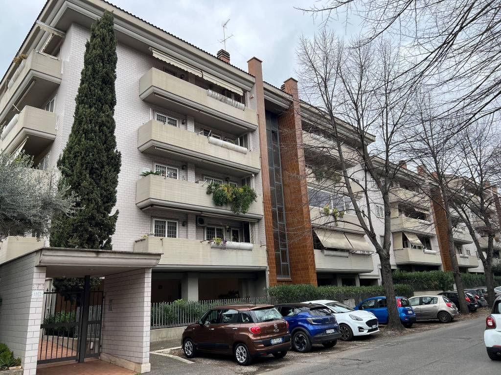 Appartamento a Roma in Via Pietro Bembo, 110 - Foto 3