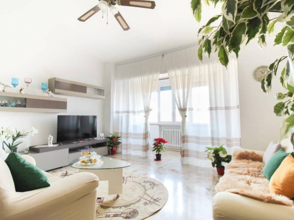 Appartamento a Pescara in Via Tavo, 109 - Foto 4