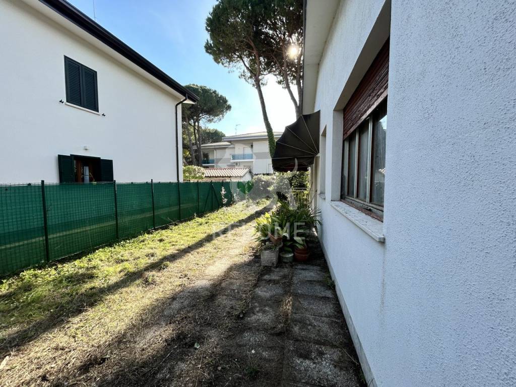Villa a Lignano sabbiadoro in Via dei Cantieri, 47 - Foto 3