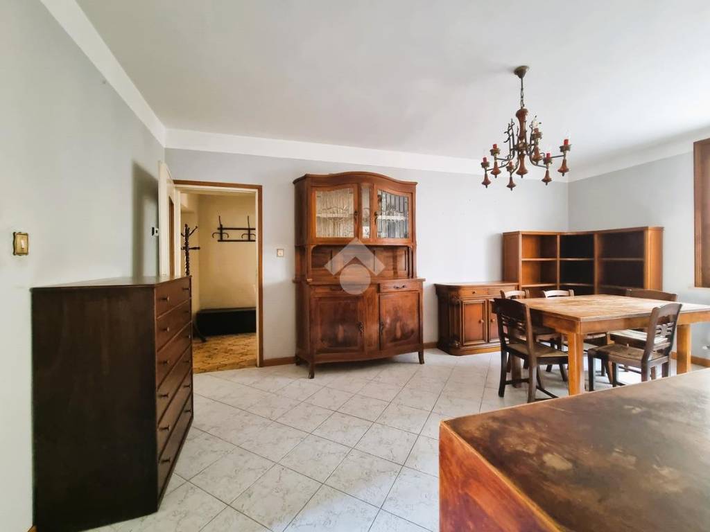 Appartamento a Borgo virgilio in Via cisa, 95 - Foto 2