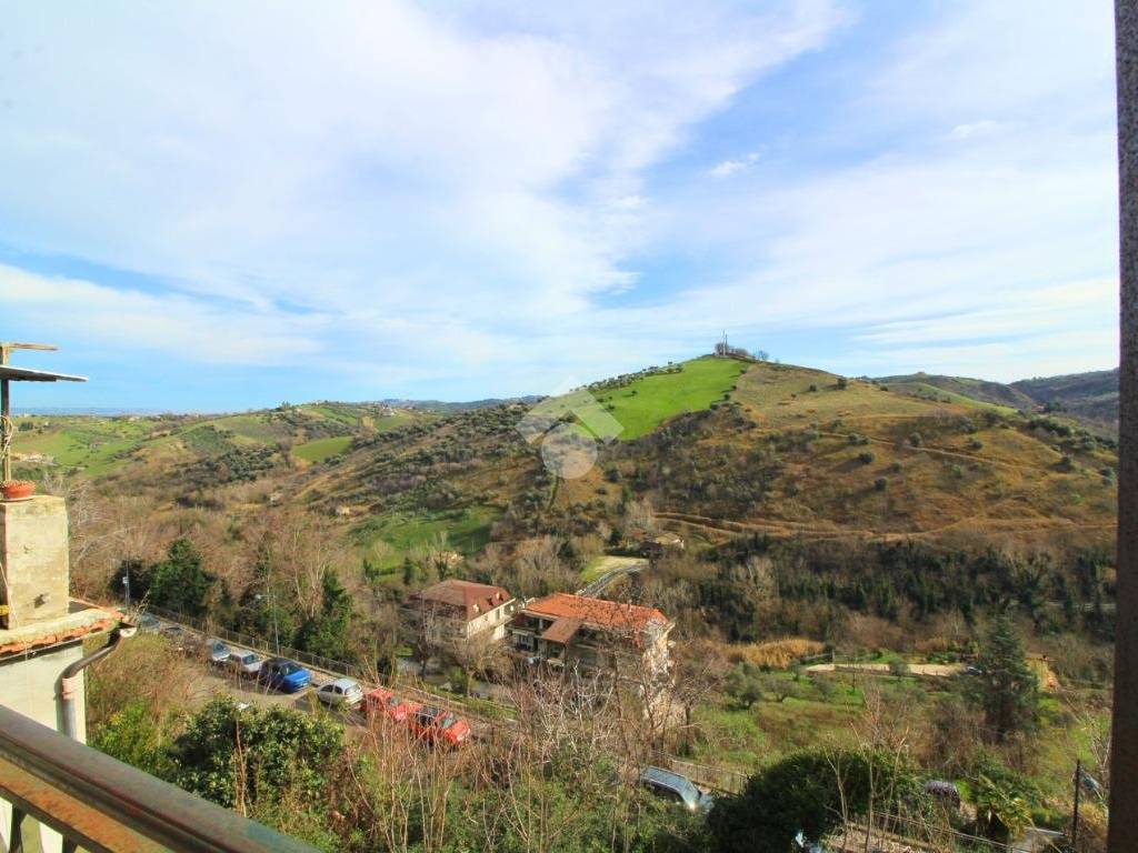 Appartamento a Manoppello in Vico chiuso Monti, 2 - Foto 3