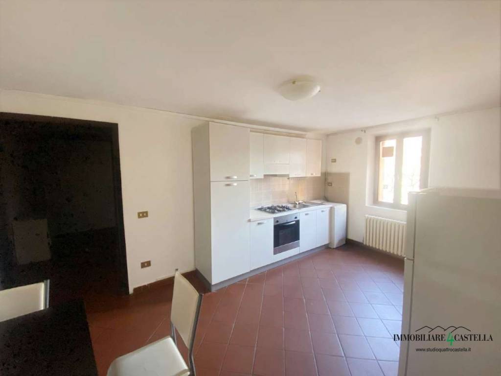 Appartamento a Quattro castella in via Roma 2 - Foto 3