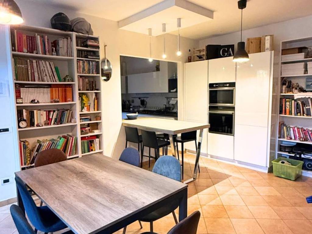 Casa indipendente a Roma in Via Appia Pignatelli, 261 - Foto 2