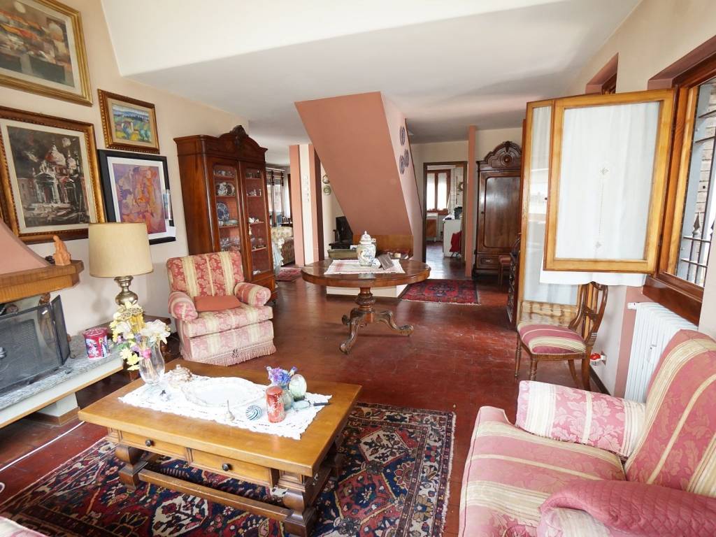 Casa indipendente a Firenze in Piazza Felice Bacci - Foto 5