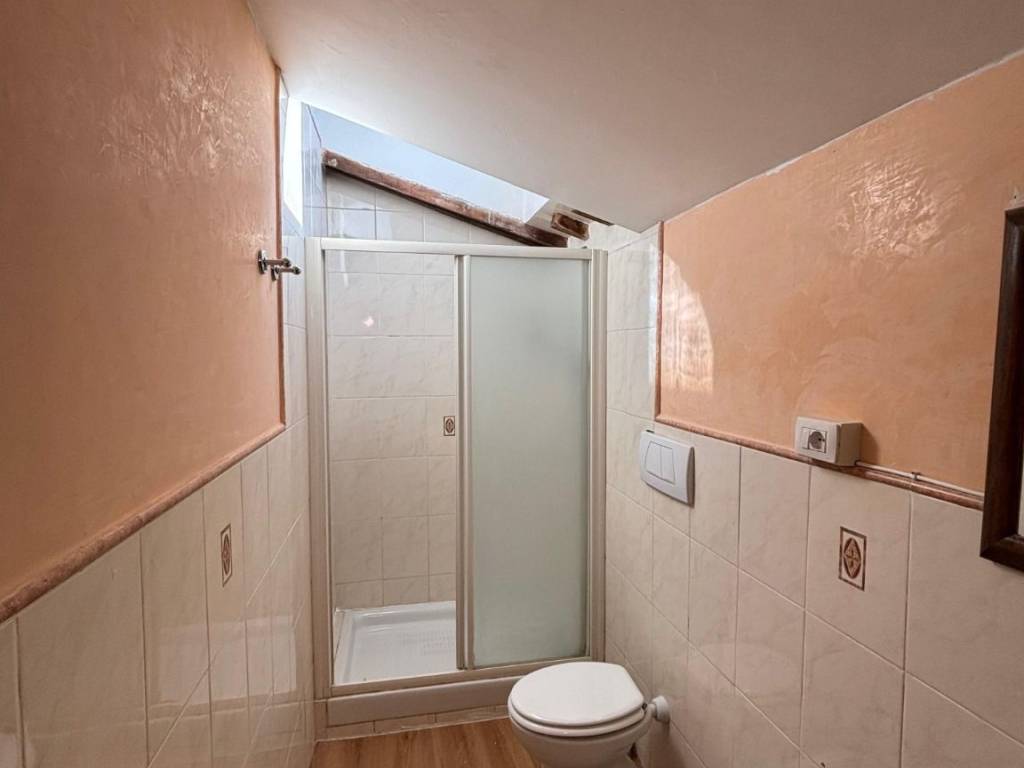 Appartamento a Firenze in Via del Porcellana - Foto 4