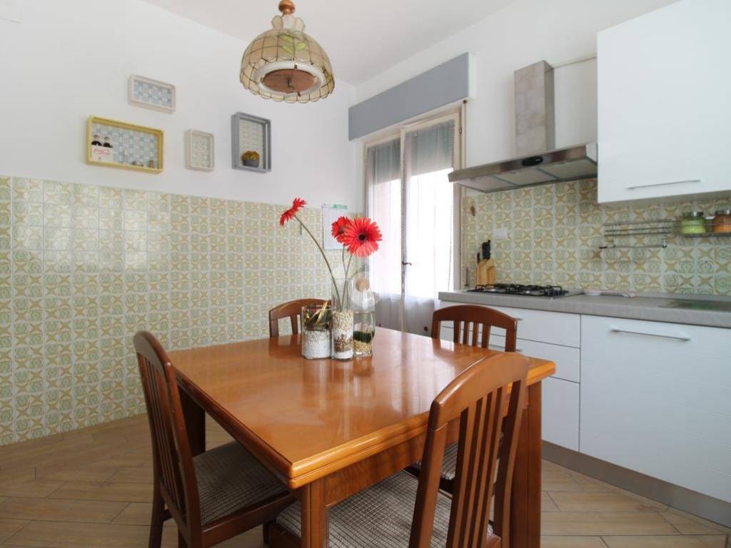 Casa indipendente a Roseto degli abruzzi in Via napoli, 13 - Foto 5