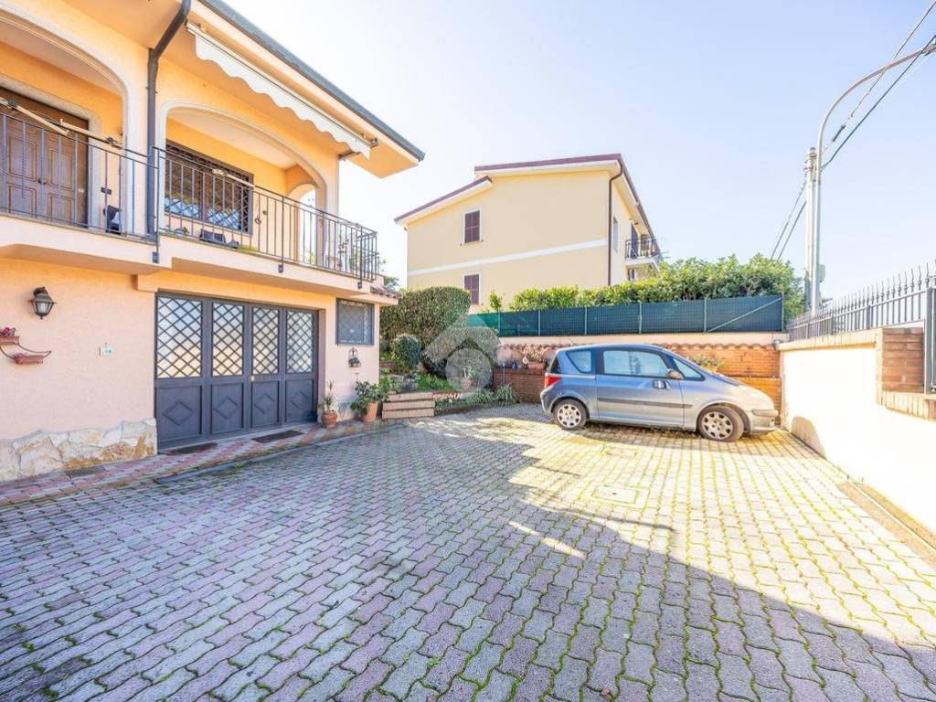 Villa a Guidonia montecelio in Via madonna della pace, 14 - Foto 3