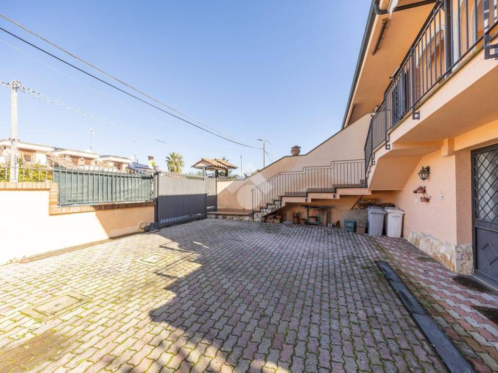 Villa a Guidonia montecelio in Via madonna della pace, 14 - Foto 5