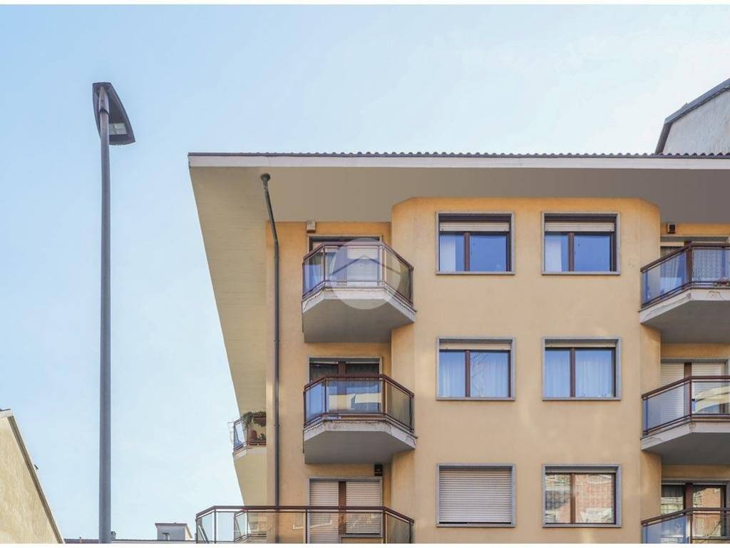 Appartamento a Torino in Via Foligno, 113 - Foto 2